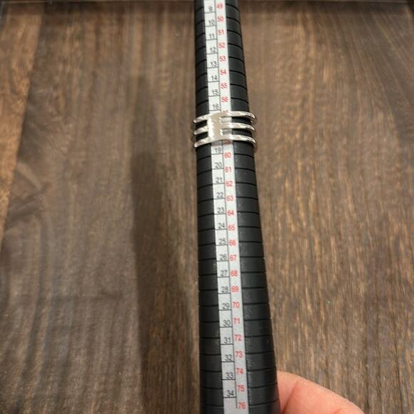 Floating hearts cubic zirconia fashion ring size 8 - Picture 7 of 7